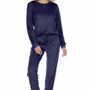 Honeydew Intimates Velour Lounge Set